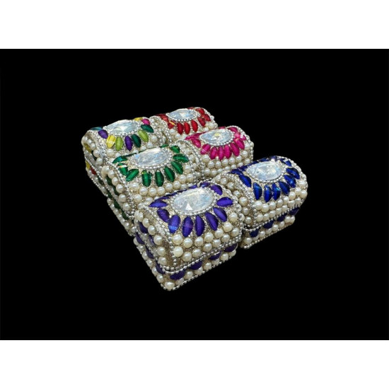 PASTILLERO COFRE PERLA COLORES CHICO